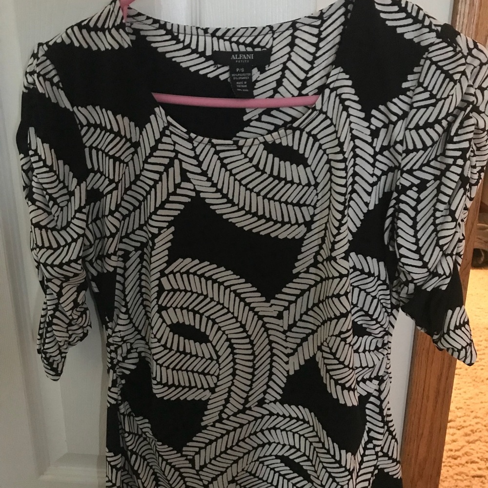 Women’s shirt like new